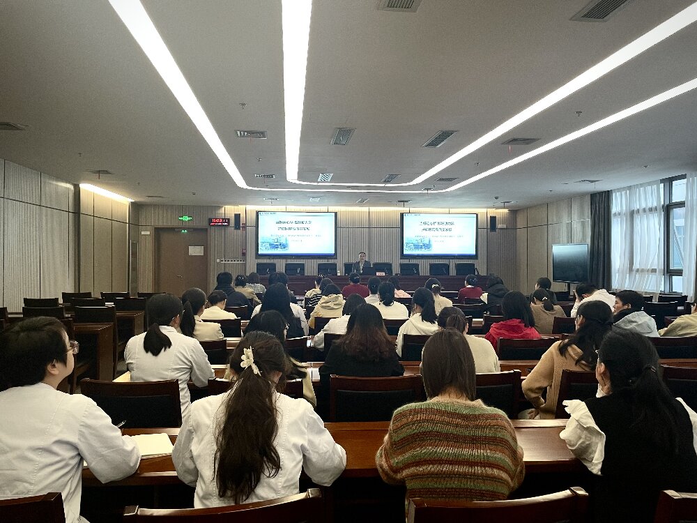 培训会议照片.jpg 培训会议照片.jpg