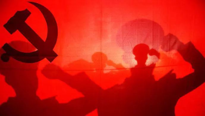 习近平:如何成为一名合格党员