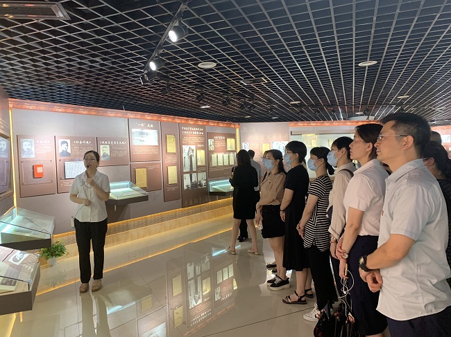 档案馆2.jpg 档案馆2.jpg