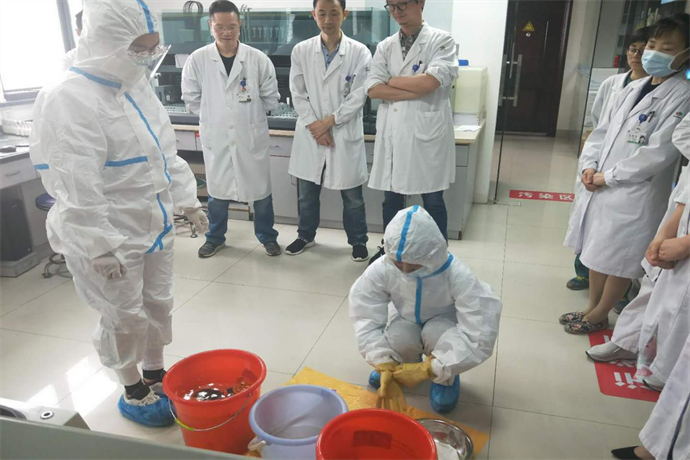 图片1生物演练照片_看图王.jpg 图片1生物演练照片_看图王.jpg